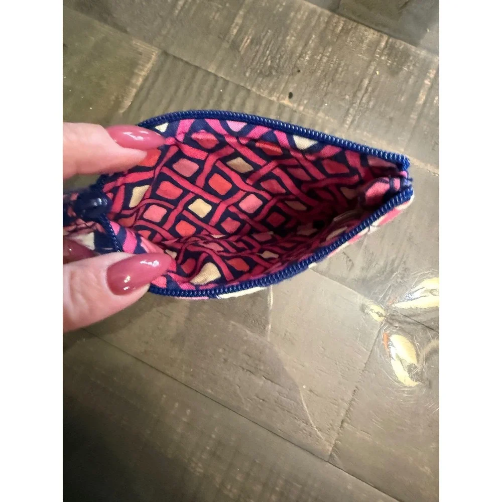 Vera Bradley Quilted Cotton Coin Purse Katalina Pink Floral Zip Pouch Accessory - Picture 3 of 3